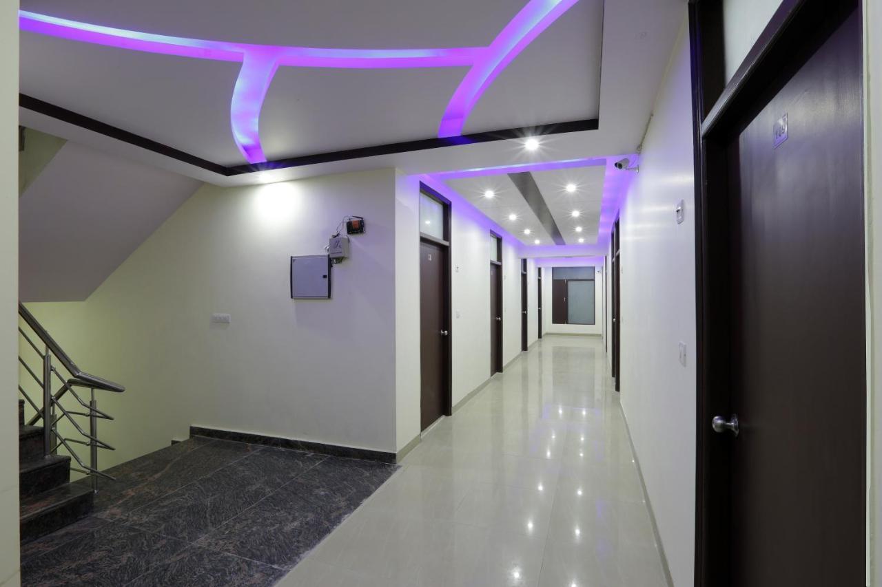 Hotel O Mahipalpur Inn New Delhi Eksteriør bilde